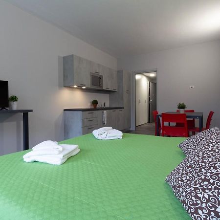 Lime Apartment - Affitti Brevi Italia Lecco Eksteriør billede